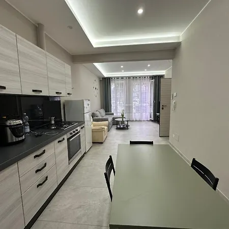 Apartment Family 2 Min Dal Mare - Il Lupo Affitta *
